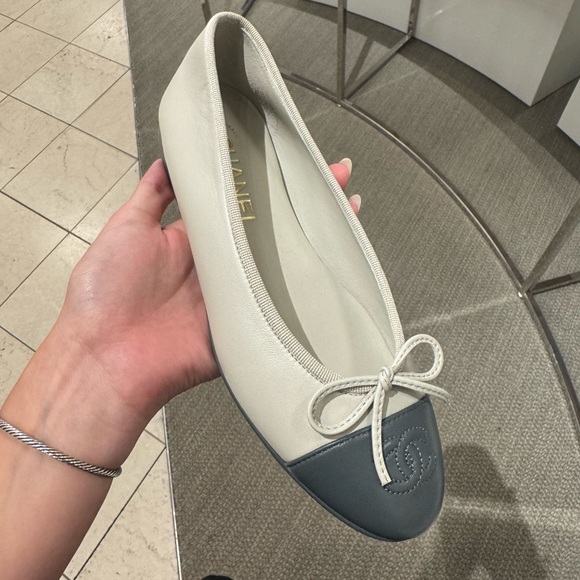 Chanel Ballet flats - Picture 1 of 3